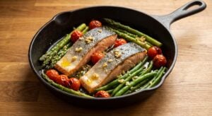 Keto One-Pan Salmon with Asparagus & Green Beans